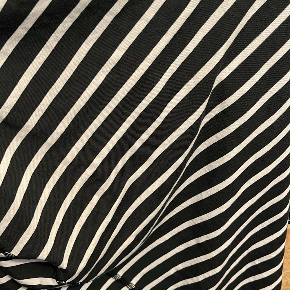 Lululemon Open Back Muscle Tank - Picture 4 of 4